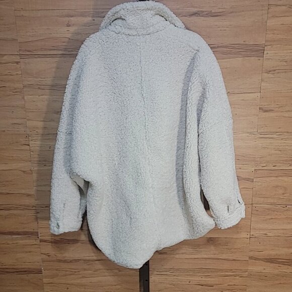 A.L.C. Size L Cream Beige Cambrie Faux Shearling Shirt Jacket NWT - Picture 4 of 10